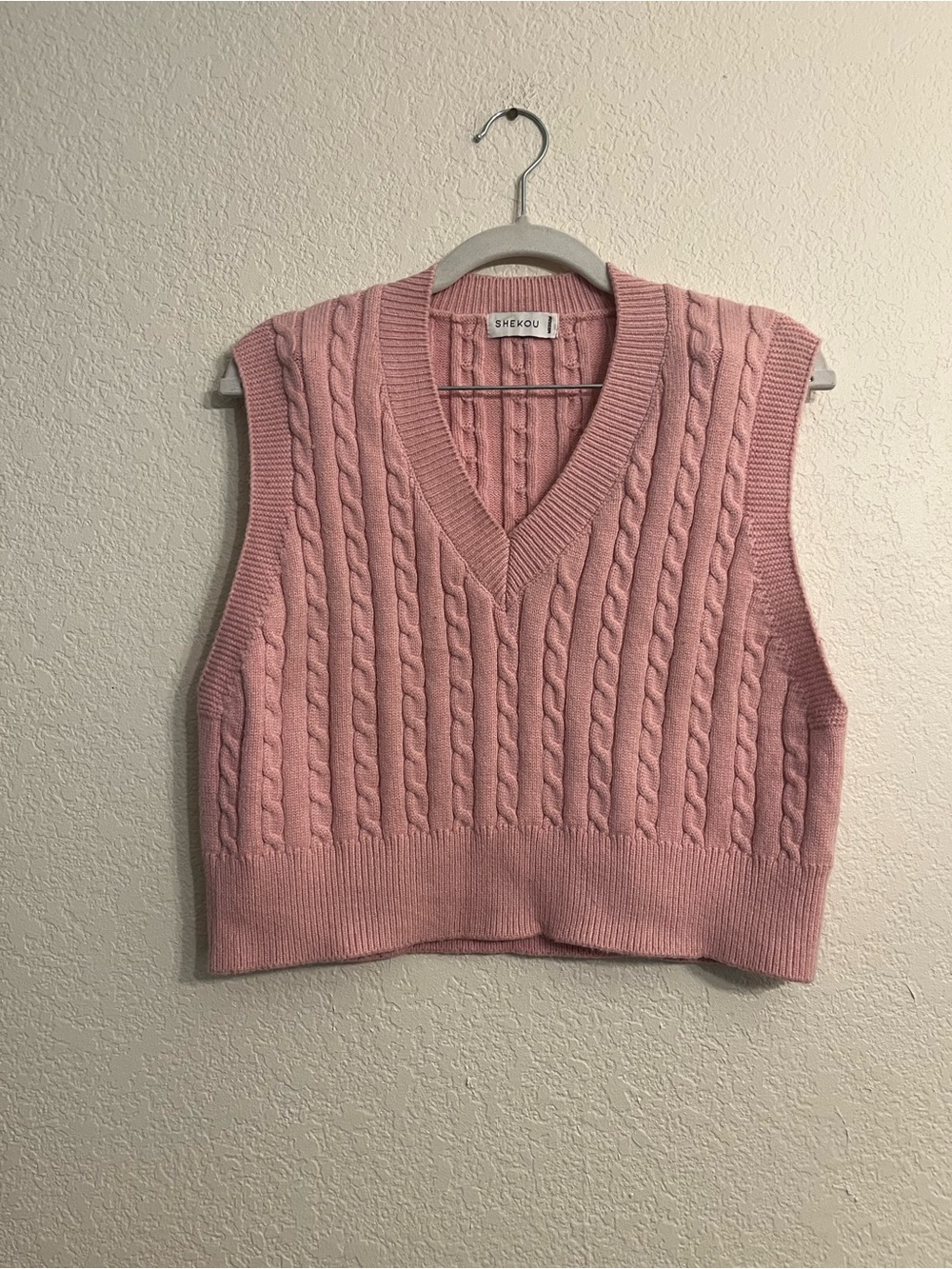Cottage core coquette girl Shekou Pink Cable-Knit V-Neck Sweater Vest